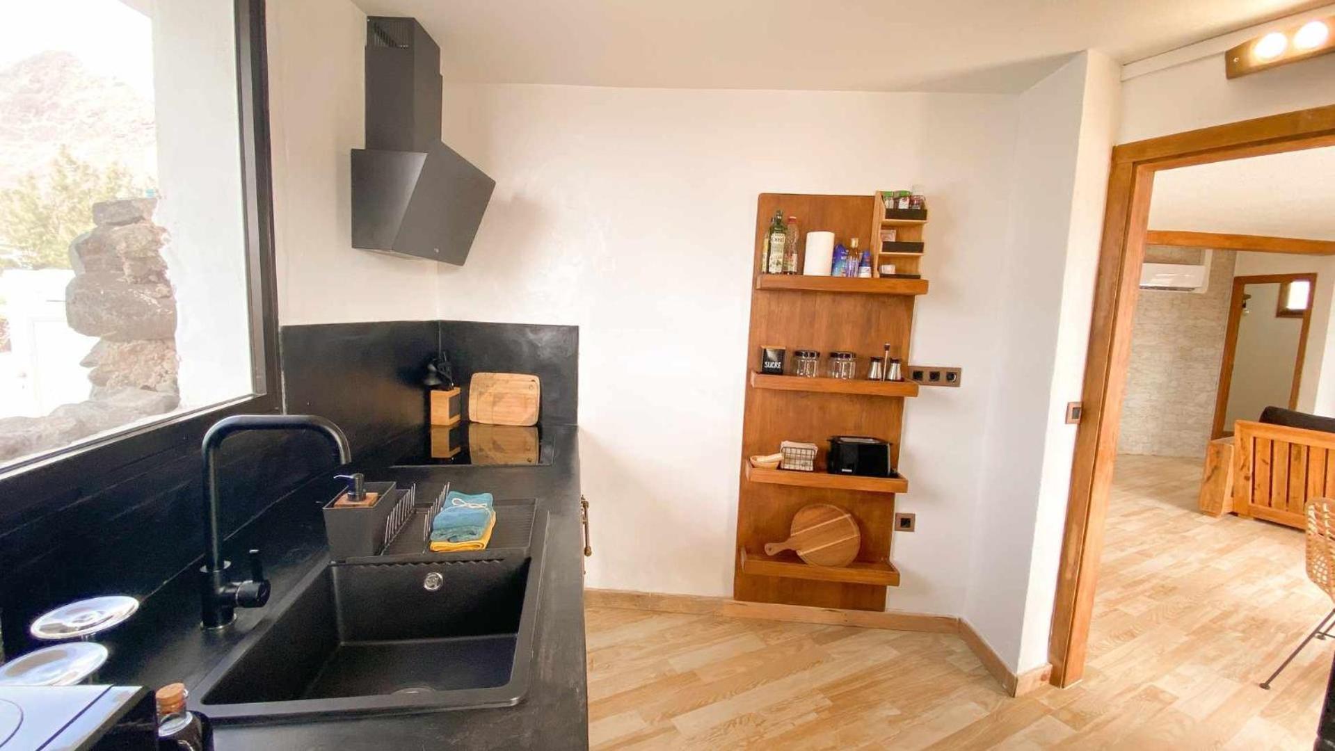 Bungalow Allende Famara Con Piscina Privada Y Ac Exteriör bild